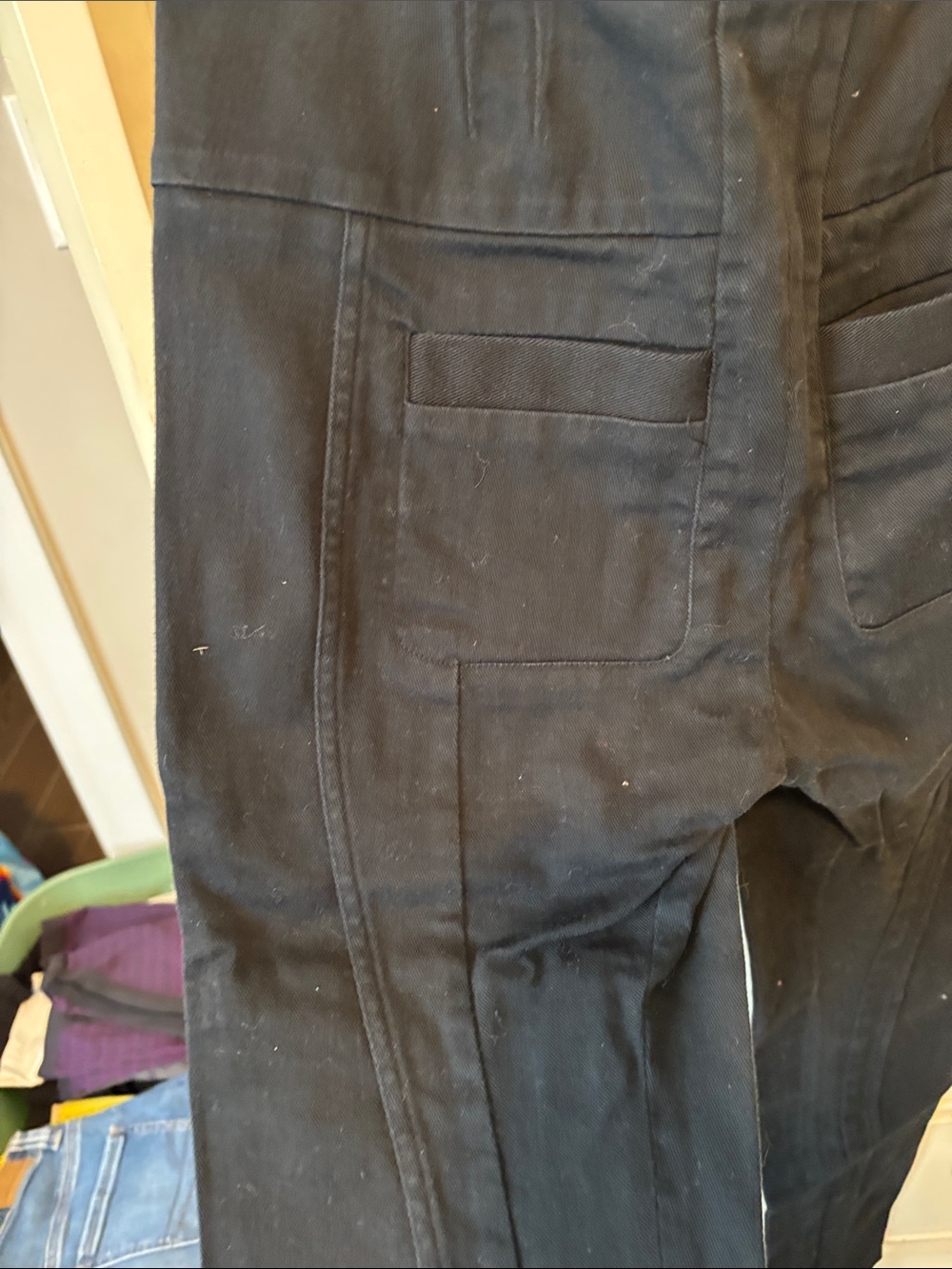 Balenciaga Paris Black women Zip-Accent Slim Pants - Picture 5 of 9